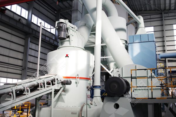 Các Dòng Máy Nghiền Raymond Phổ Biến Cho Thạch Cao – Chọn Đúng Model, Tối Ưu Đầu Tư